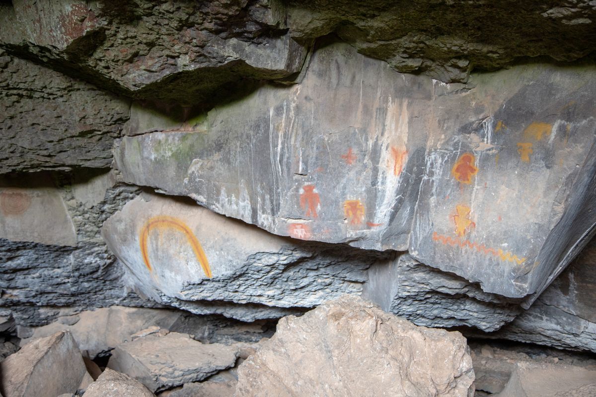 Paiute Cave Pictographs