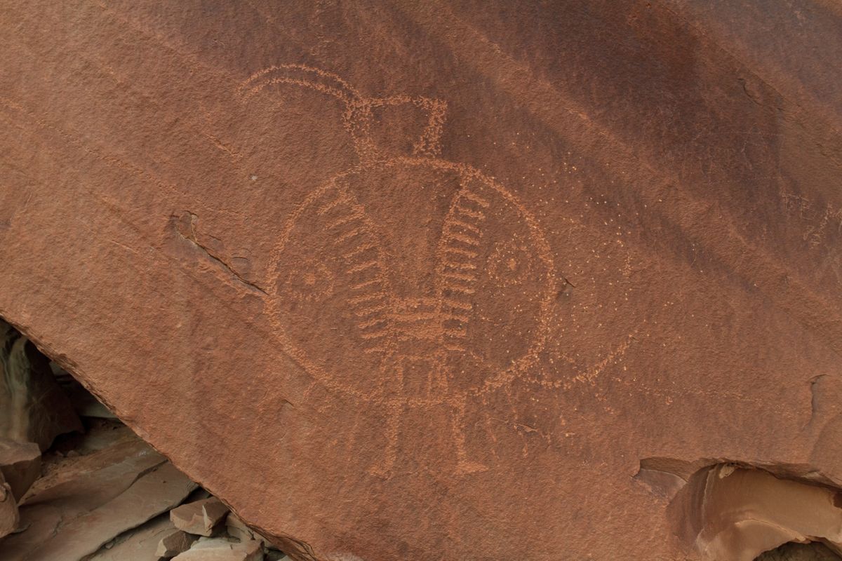 Silent Sentinel Petroglyphs