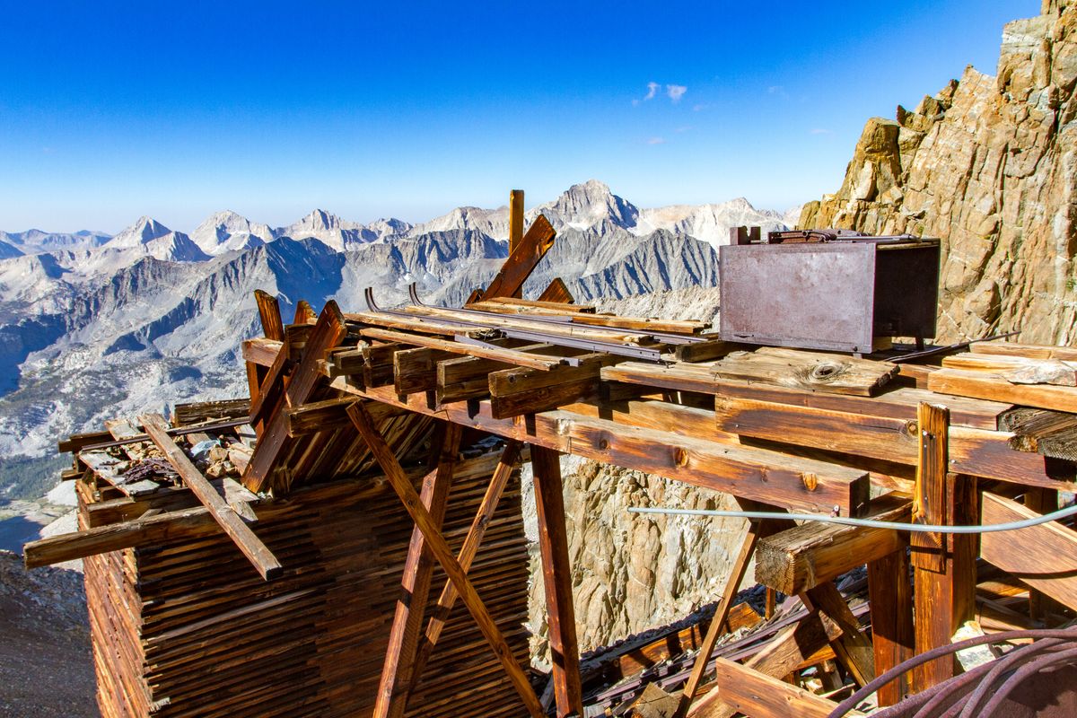 Eastern Sierra and Mono Country