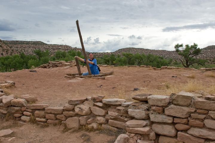 Montezuma Creek and the Three Kiva Pueblo