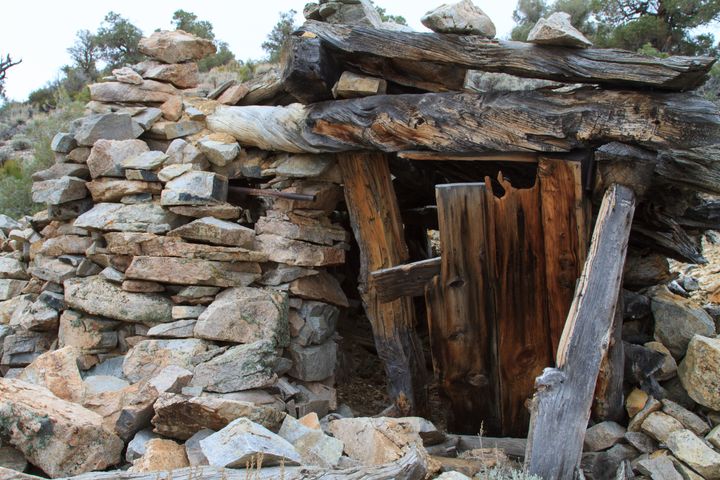 White Mountain City Ridge Cabin