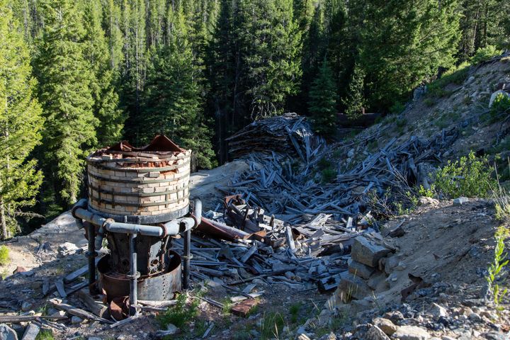 Sulphur Dog Mine