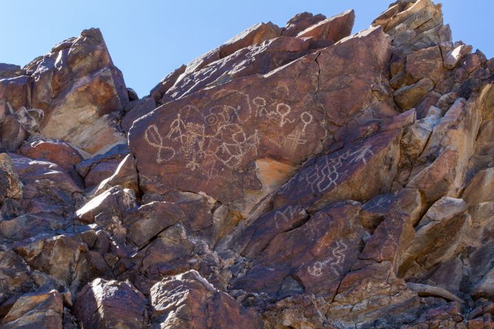Mule Tank Petroglyphs