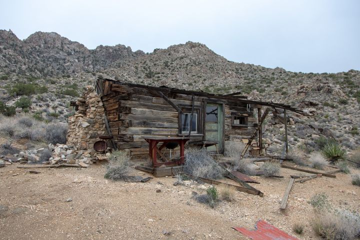 Railroad Tie Cabin (Old Womans)