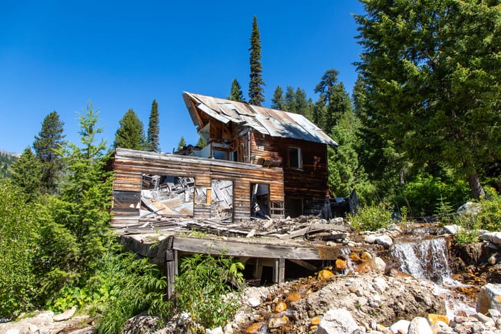 Deadwood Mine Camp